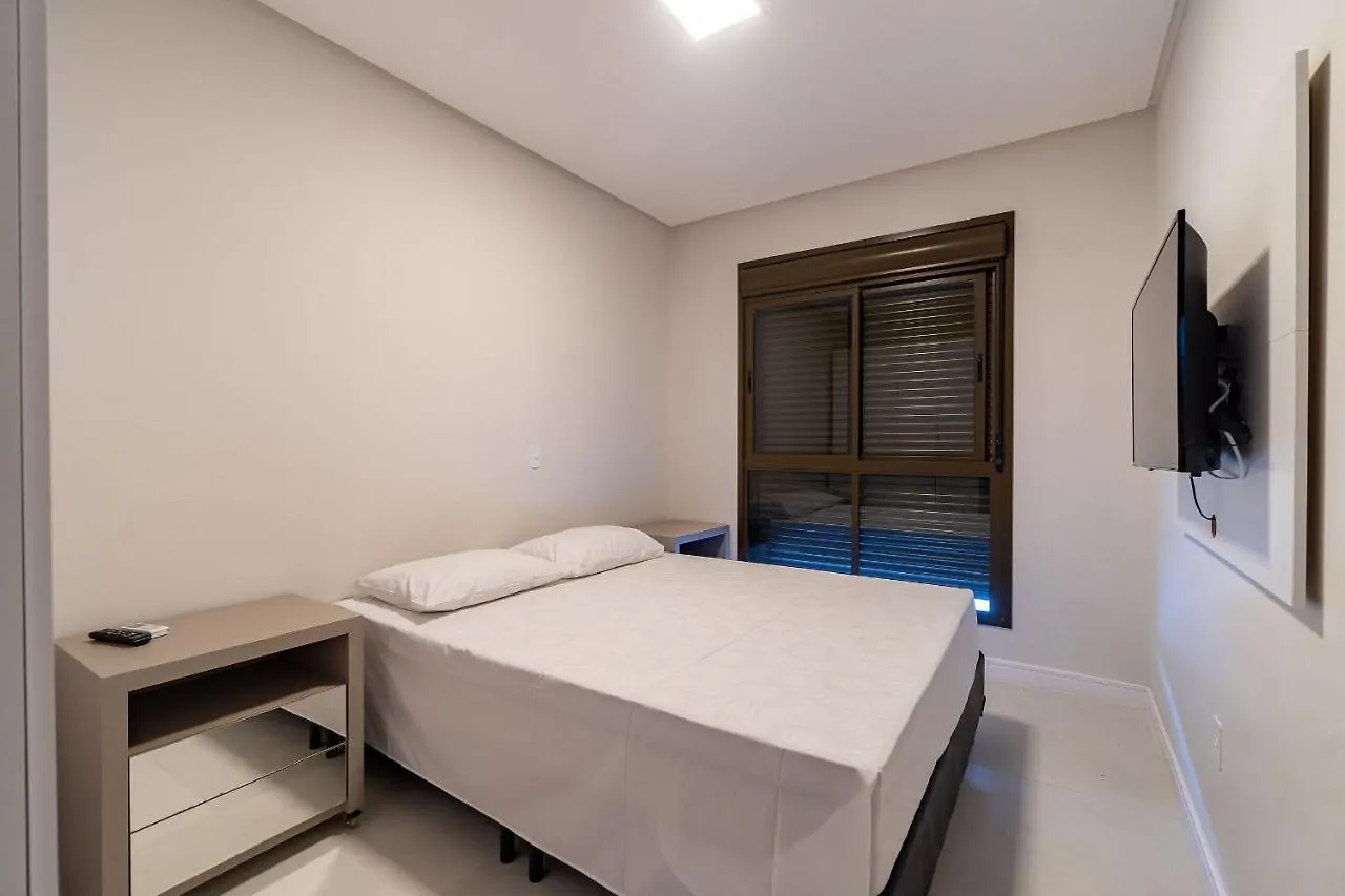 Elegante Apartamento No Centro De Bombinhas, 200M Da Praia 0*, Бомбиньяс Бразилия